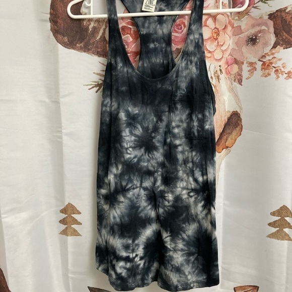 Soft XS tank top​​​​​​​ - Picture 2 of 4